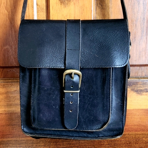 Vintage Black Leather Crossbody Bag with Buckle - Picture 1 of 6